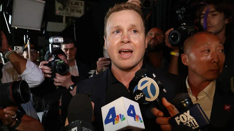 Spencer Pratt Disputes Ryan Reynolds' Condemnation of 1980s Nostalgia